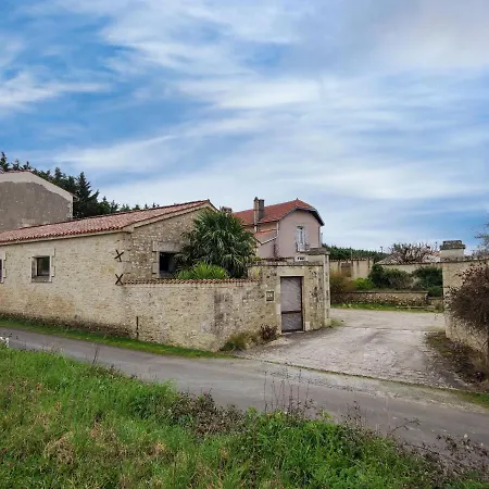 Holiday home D'architecte 6 Pers. Avec Terrasse Et Jardin A - Fr-1-426-480 *