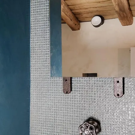 D'architecte 6 Pers. Avec Terrasse Et Jardin à - Fr-1-426-480 Pissotte