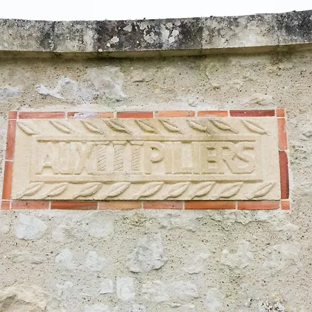 D'architecte 6 Pers. Avec Terrasse Et Jardin à - Fr-1-426-480 * Pissotte