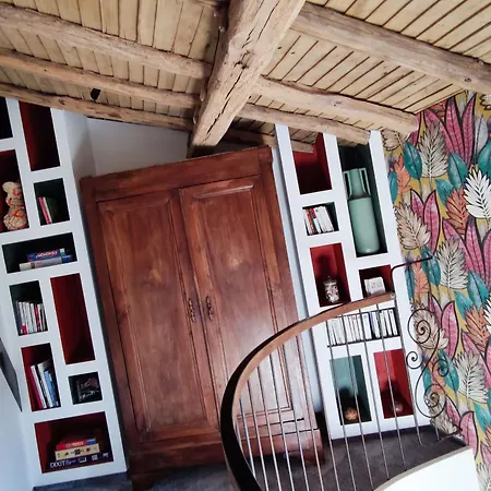 D'architecte 6 Pers. Avec Terrasse Et Jardin à - Fr-1-426-480