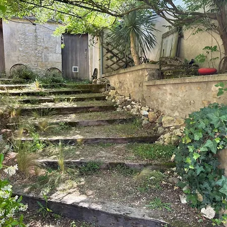 D'architecte 6 Pers. Avec Terrasse Et Jardin à - Fr-1-426-480 Pissotte