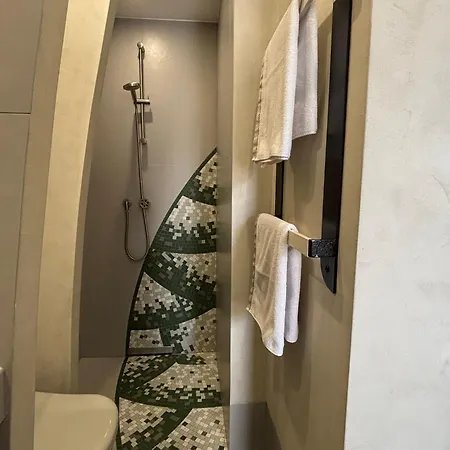 D'architecte 6 Pers. Avec Terrasse Et Jardin à - Fr-1-426-480
