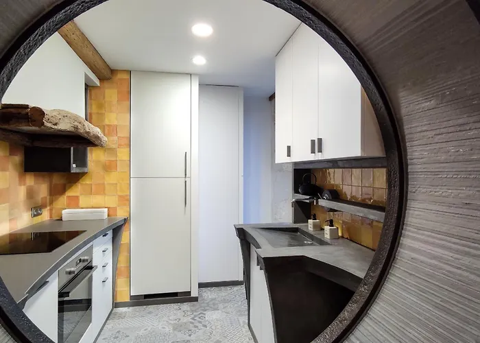 D'architecte 6 Pers. Avec Terrasse Et Jardin A - Fr-1-426-480 *